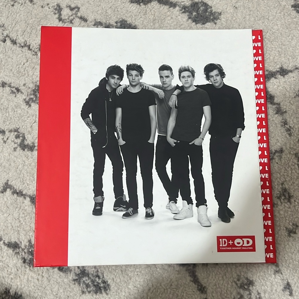 One direction binder